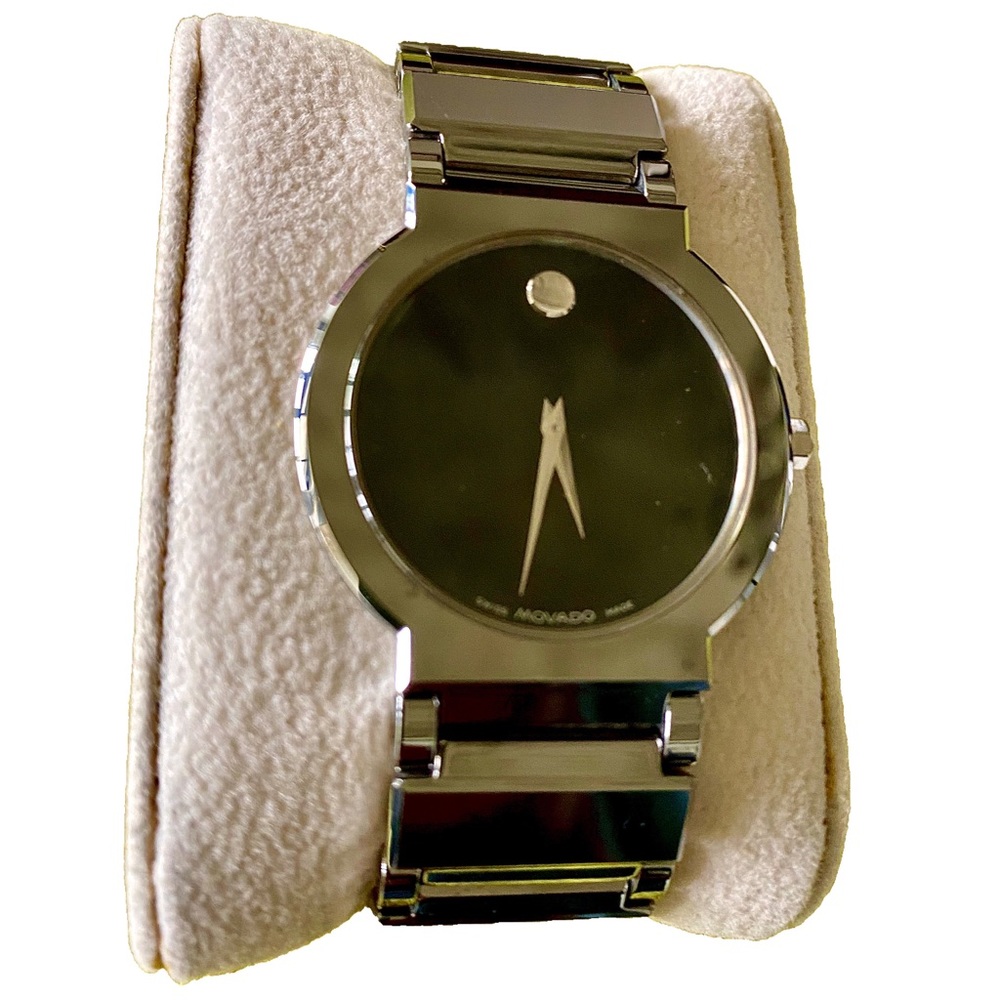 $2,495 Movado Titanium Classic SR